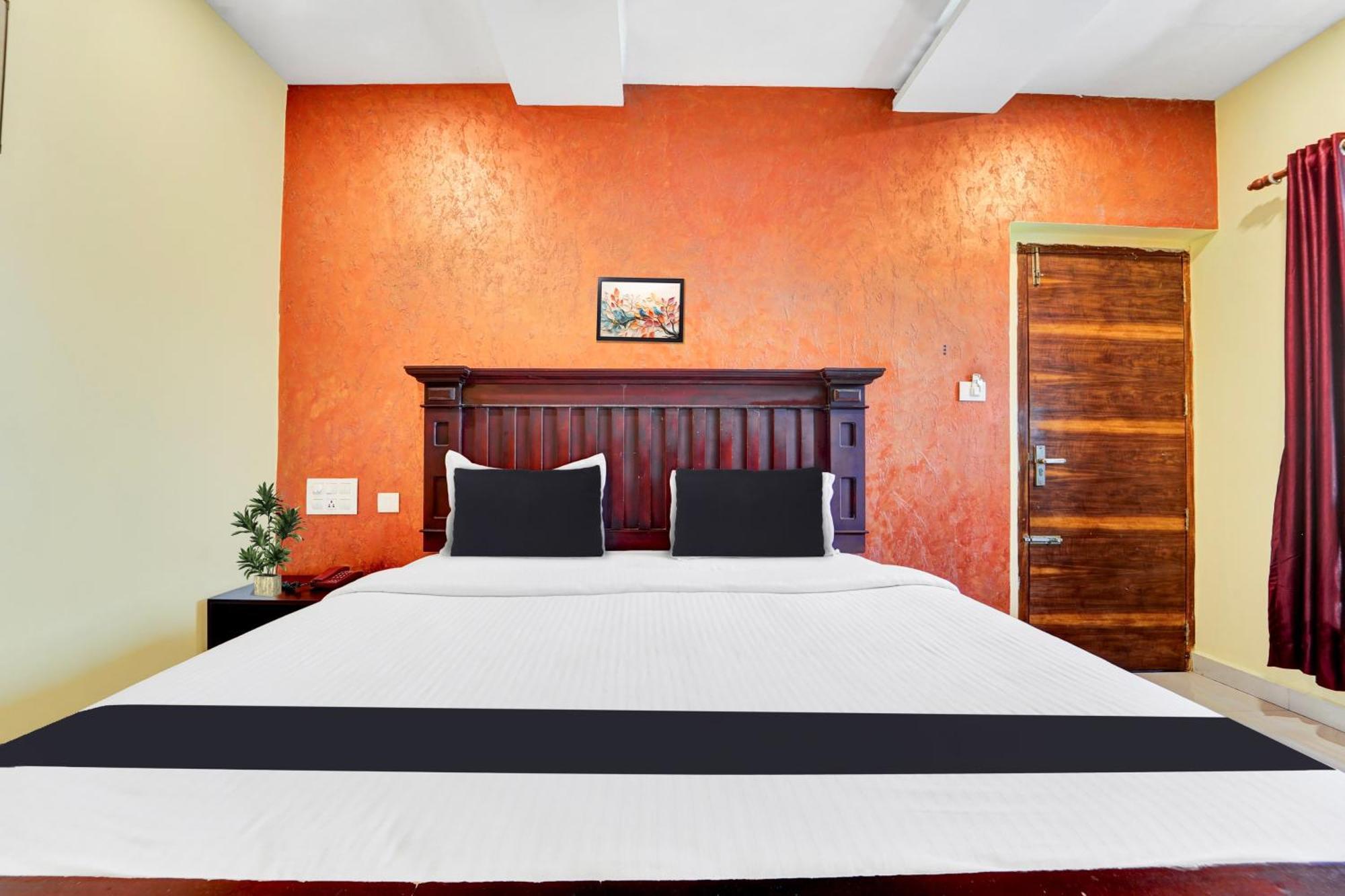 Hotel Super Townhouse Ernakulam North