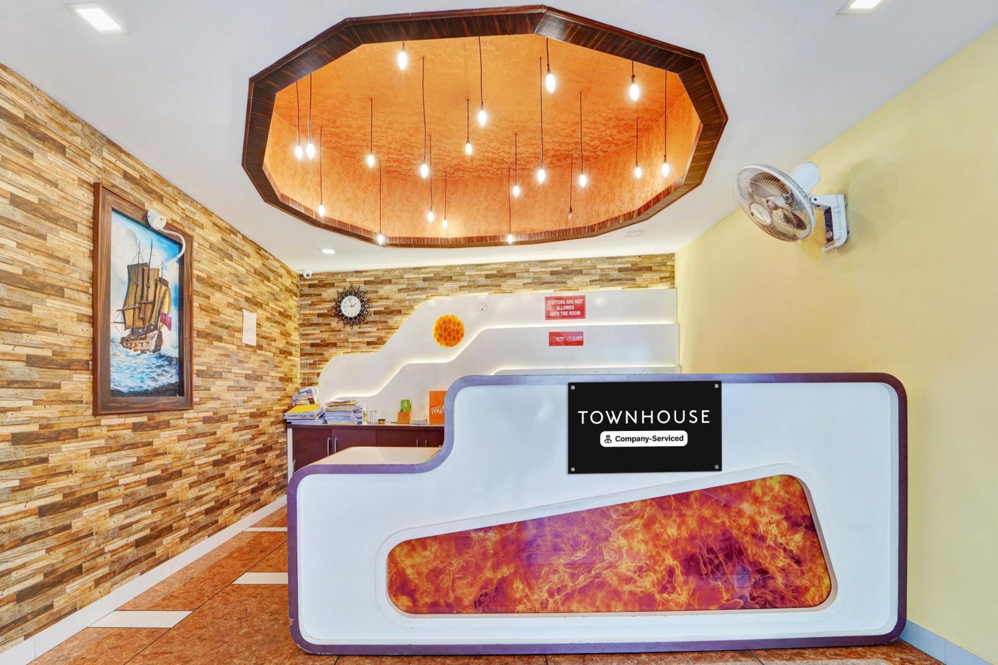 Super Townhouse Ernakulam North 3* Kochi