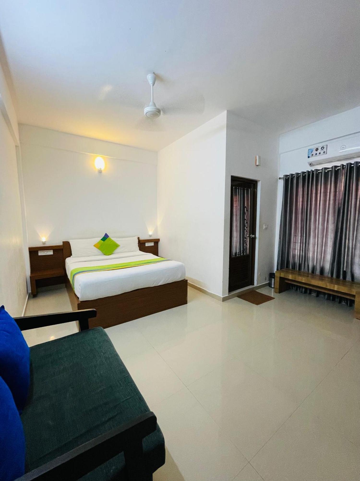 Phoenix Holidays 3*
