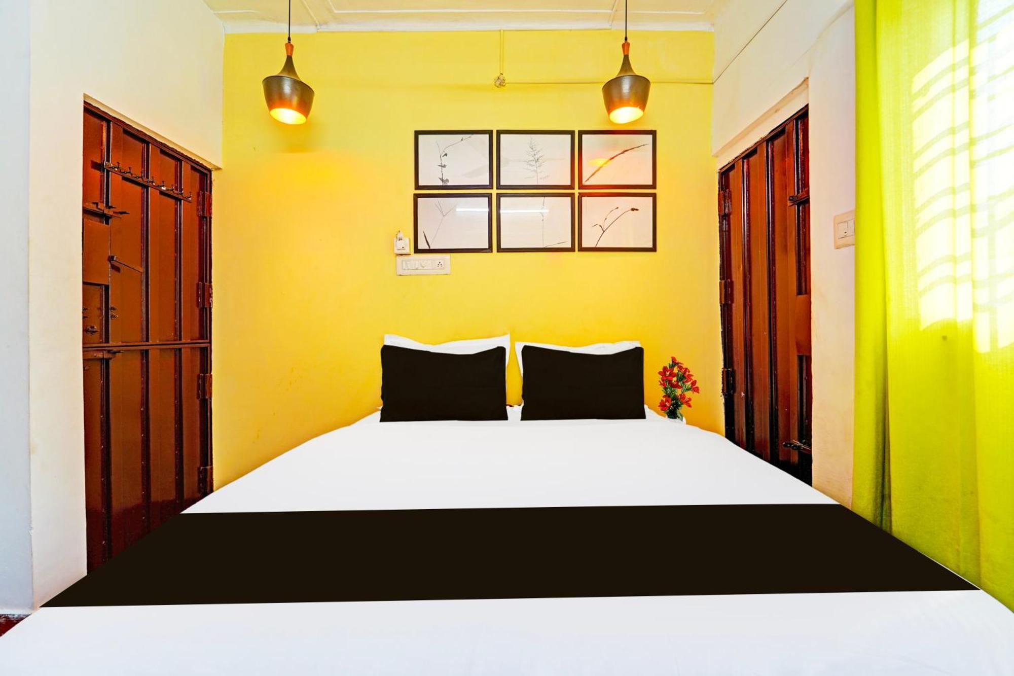 Super O Thammanam Hotel