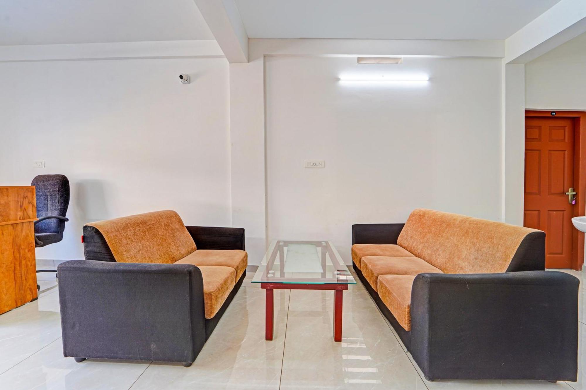 Super O Kalamassery Near Medical College 4*