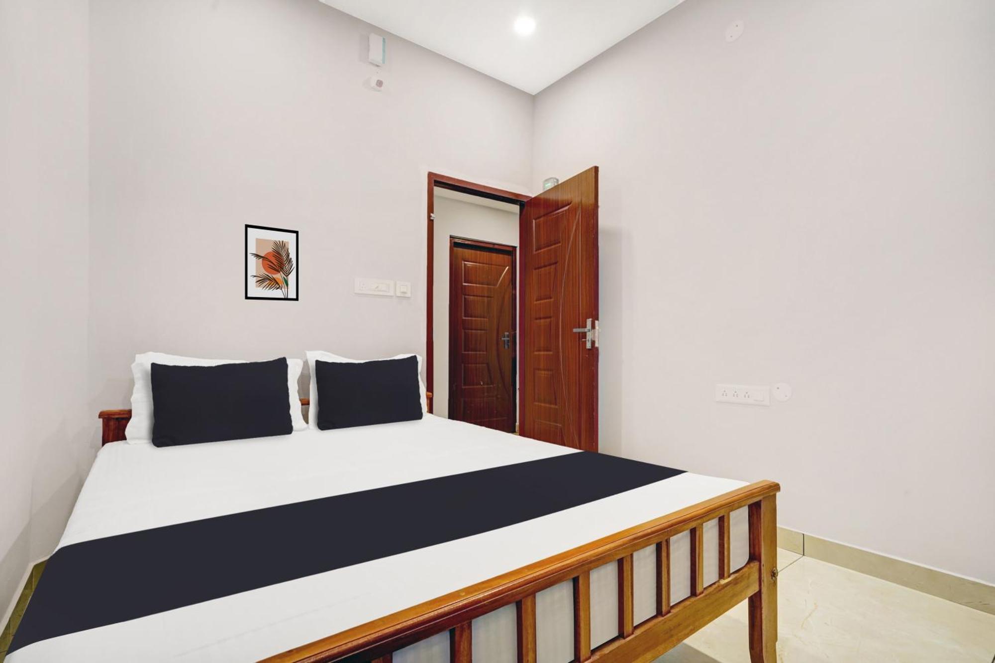 Hotel O Pukkattupady Aluva East Kochi