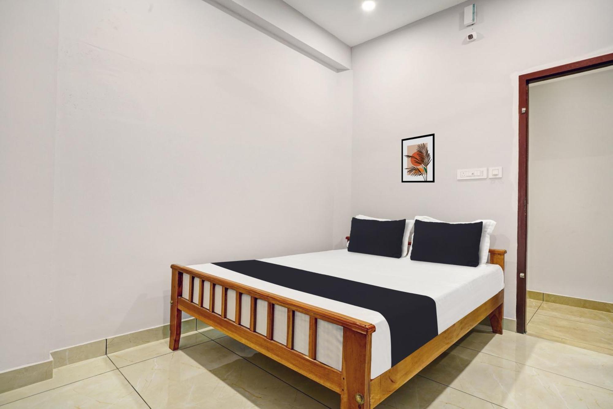O Pukkattupady Aluva East Hotel Kochi