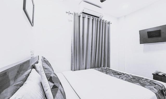 Fabhotel Stratford Hotel
