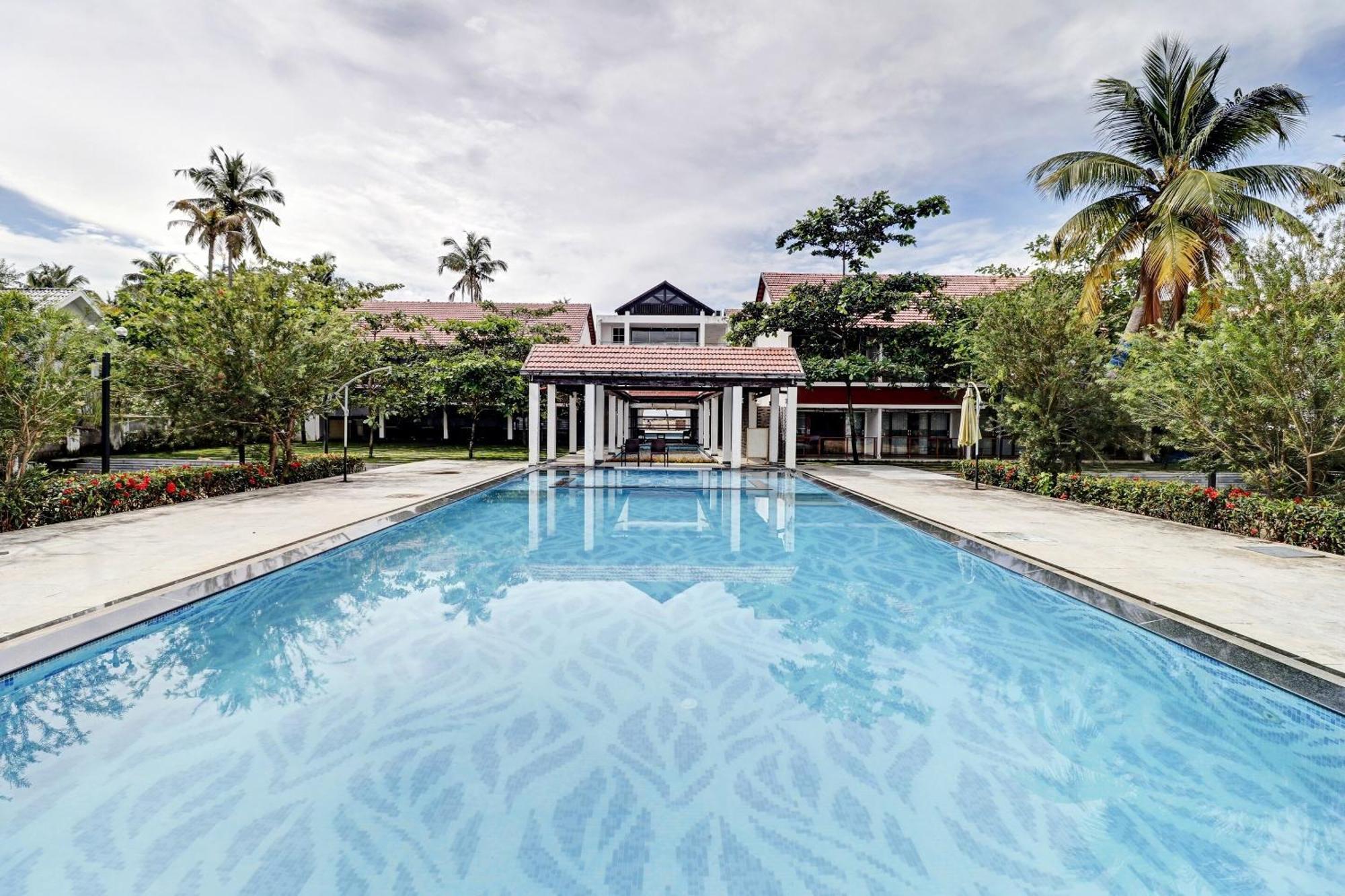Townhouse Oak Edassery's Sealine Kochi