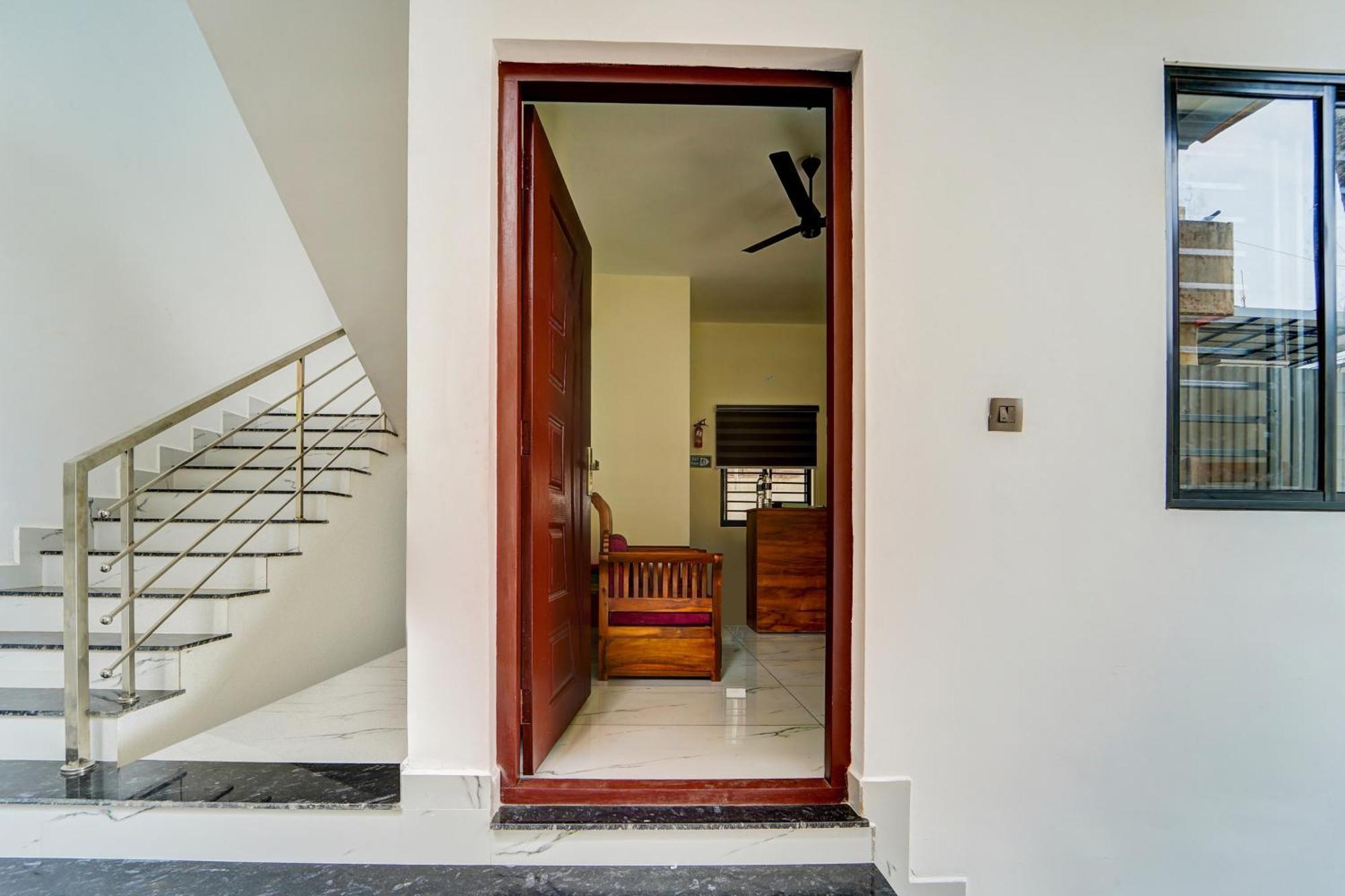 Super O Hmt Colony Formerly Pullans Arcade Hotel 3*