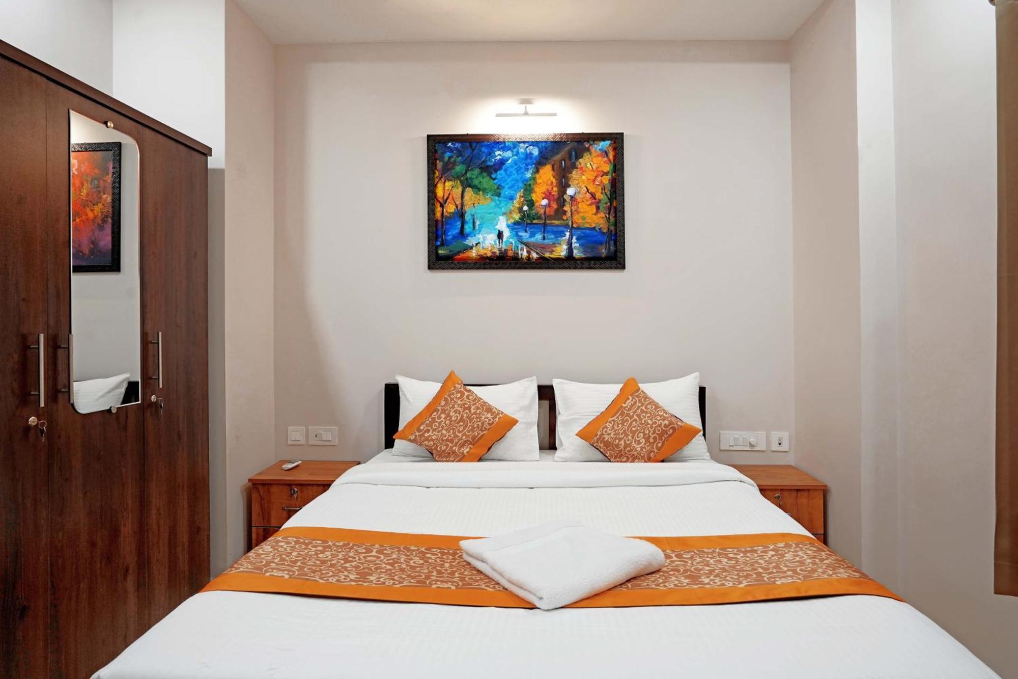 Greenview Velora Suits Apartment