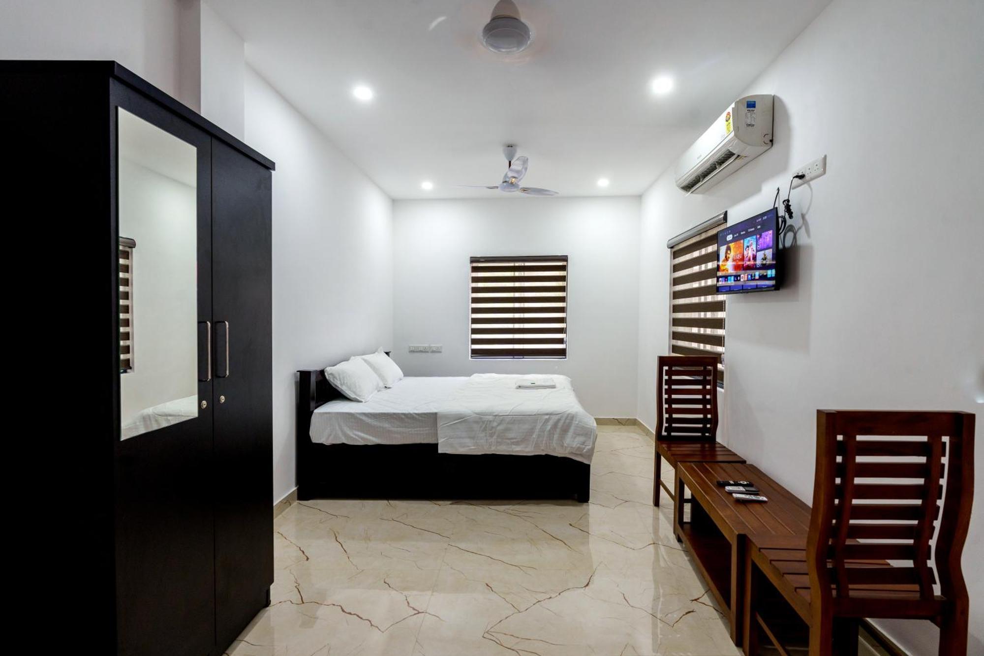 Hotel Tlta Residency Kochi