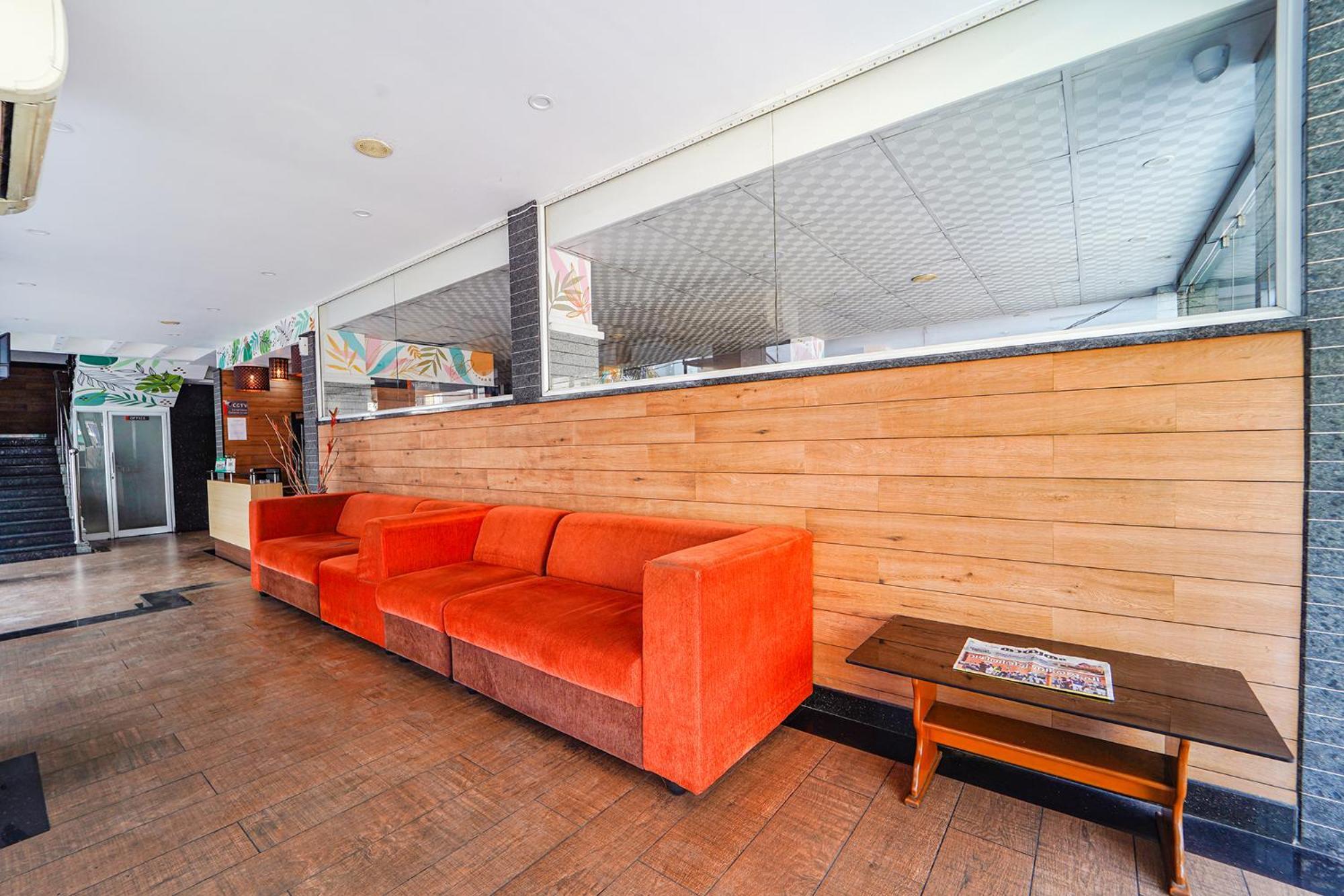 Hotel Fabhotel Stratford 3*