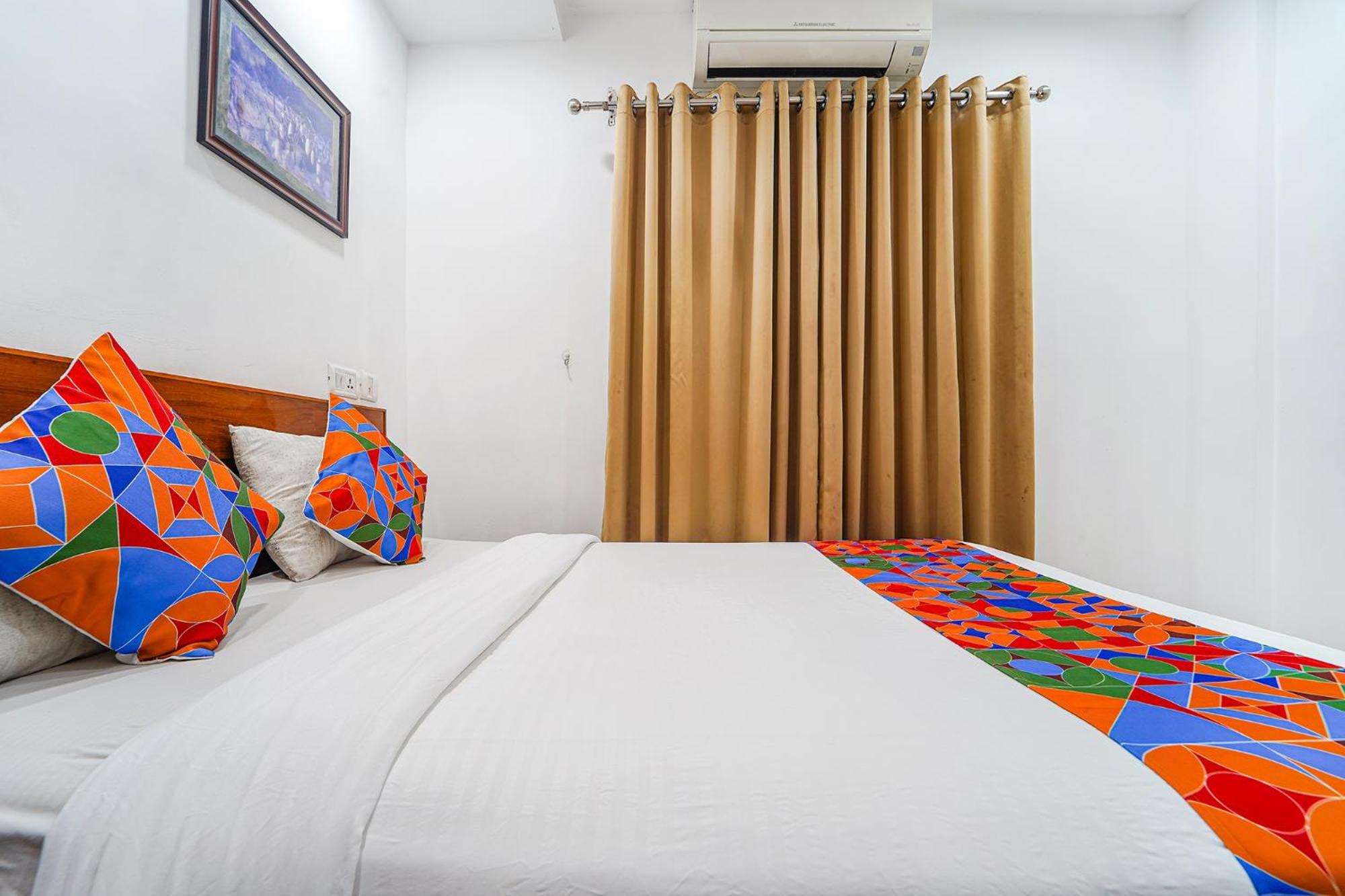Fabhotel Stratford Hotel 3*