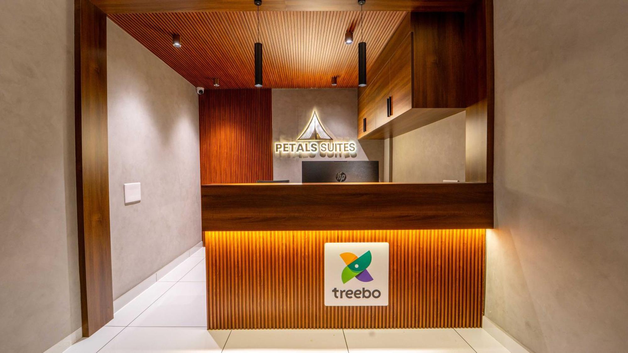 Treebo Petals Hotel