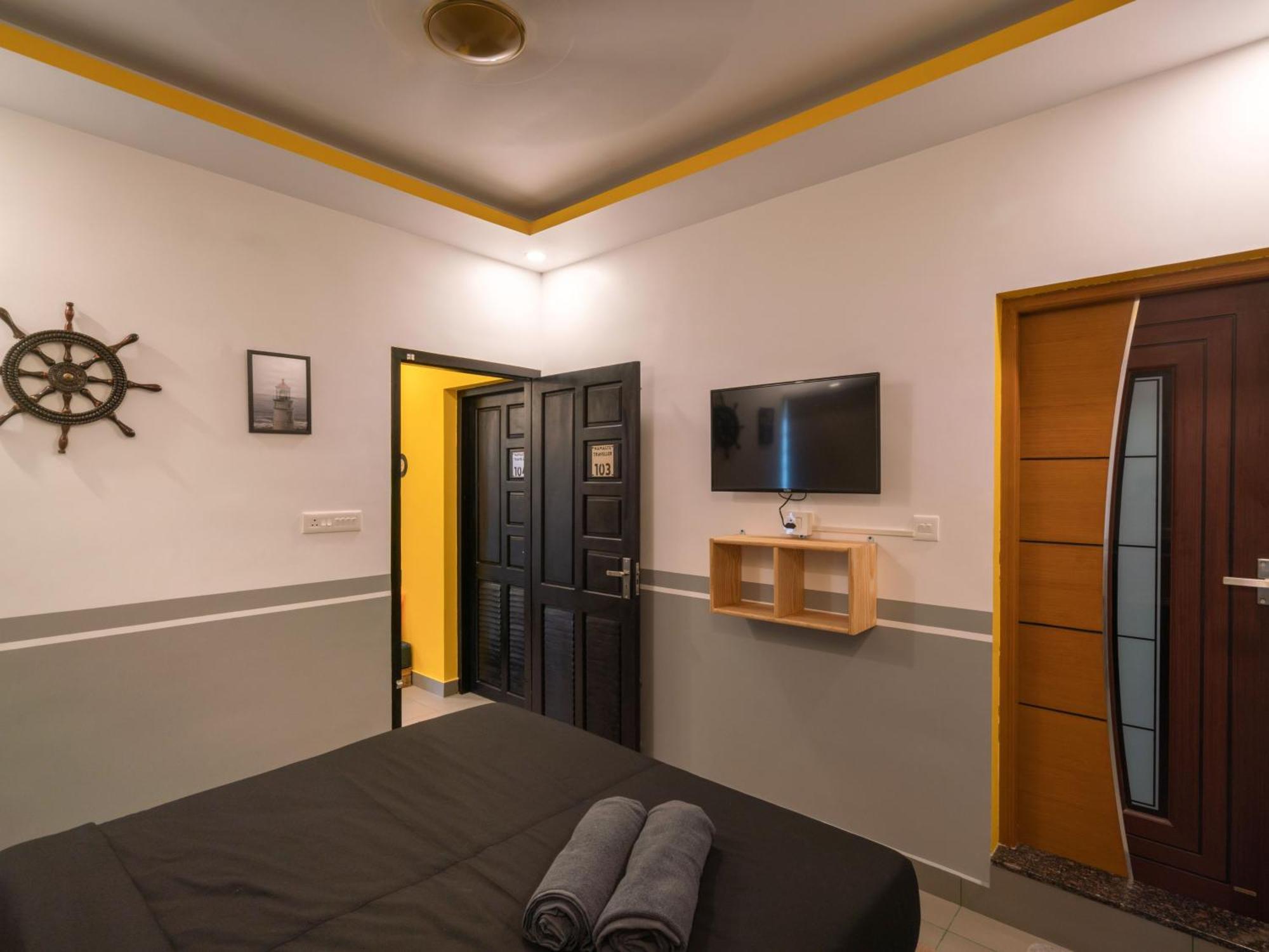 Hostel The *