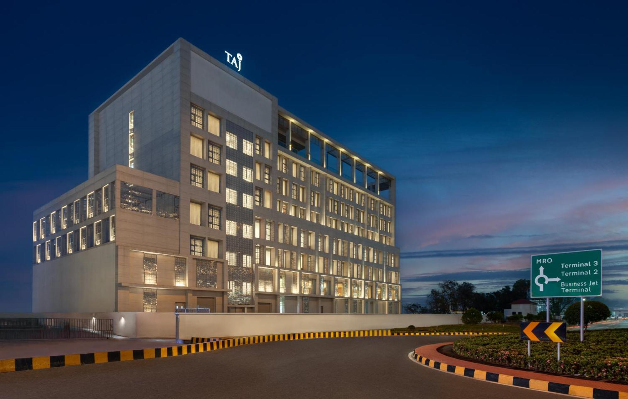 Taj Cochin International Airport, Kerala Hotel