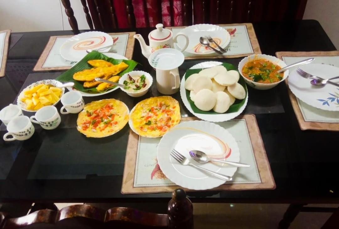 Homestay Samaria Homestay, Kochi, With Fan Kochi