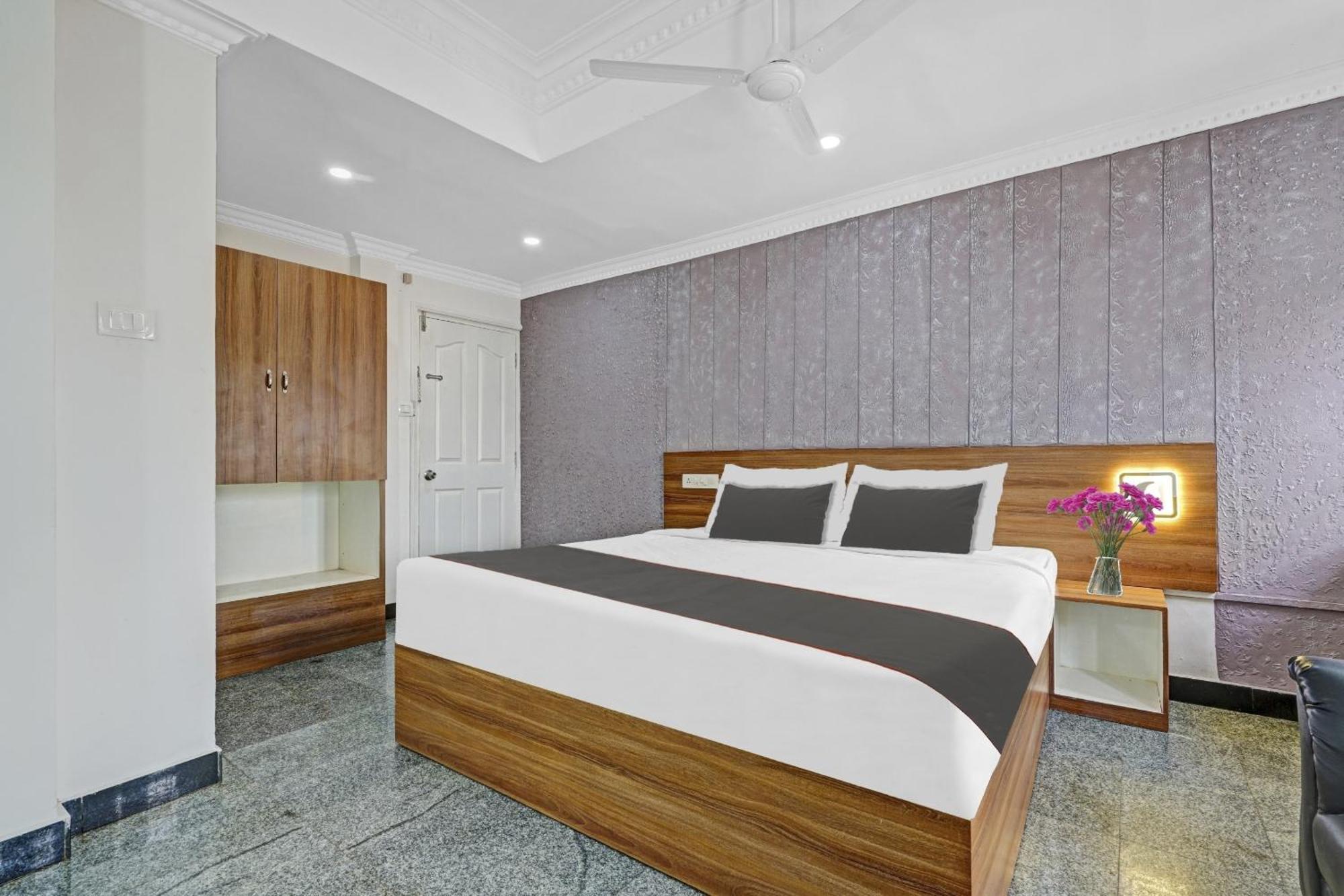 Capital O Rayan Plaza 3*