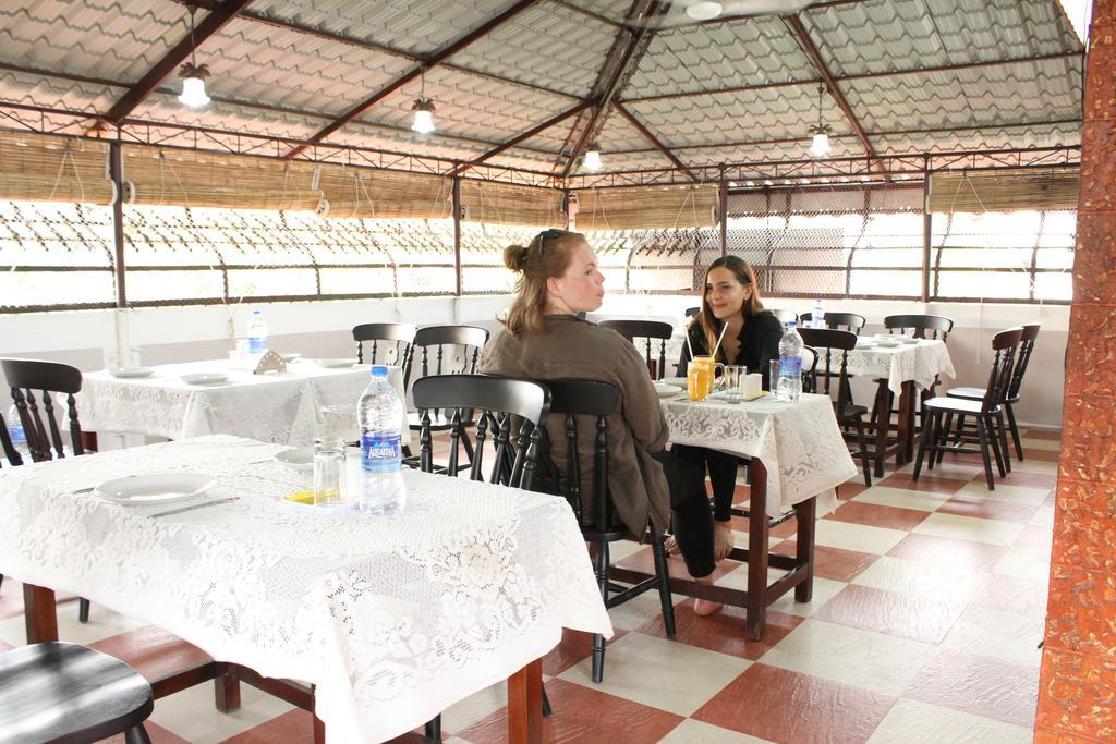 White Rose Bed & Breakfast 3*