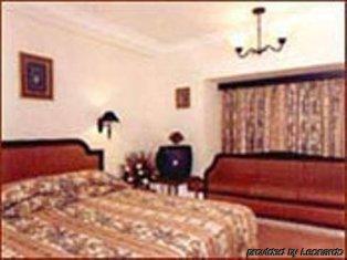 Hotel The Woods Manor Mg Road Kochi