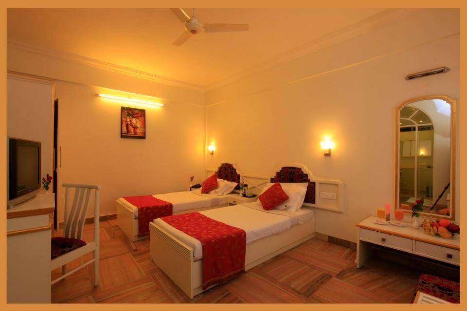 Super Townhouse Malabar Illam Hotel 4*