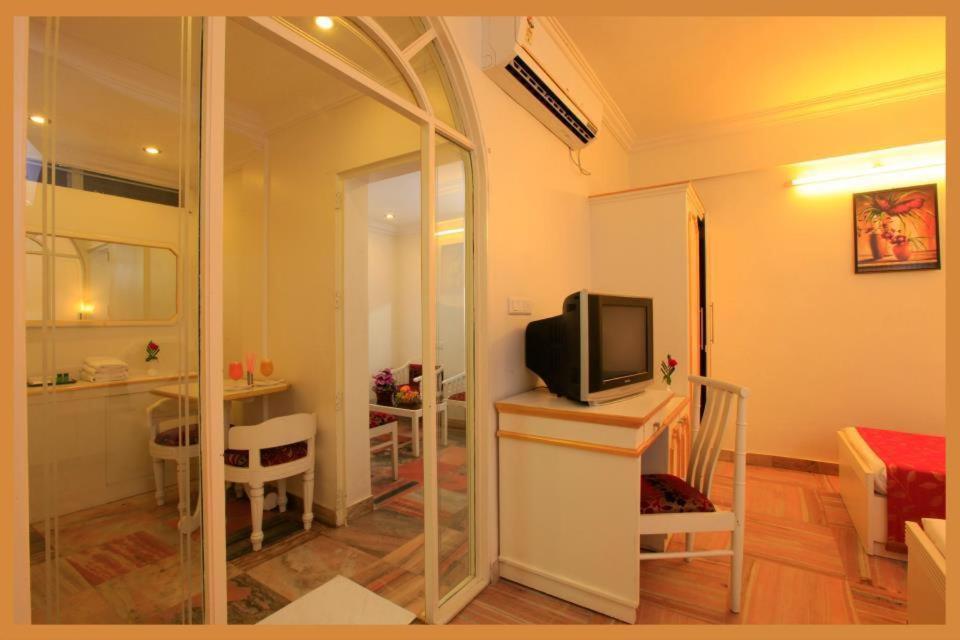 Hotel Super Townhouse Malabar Illam Kochi