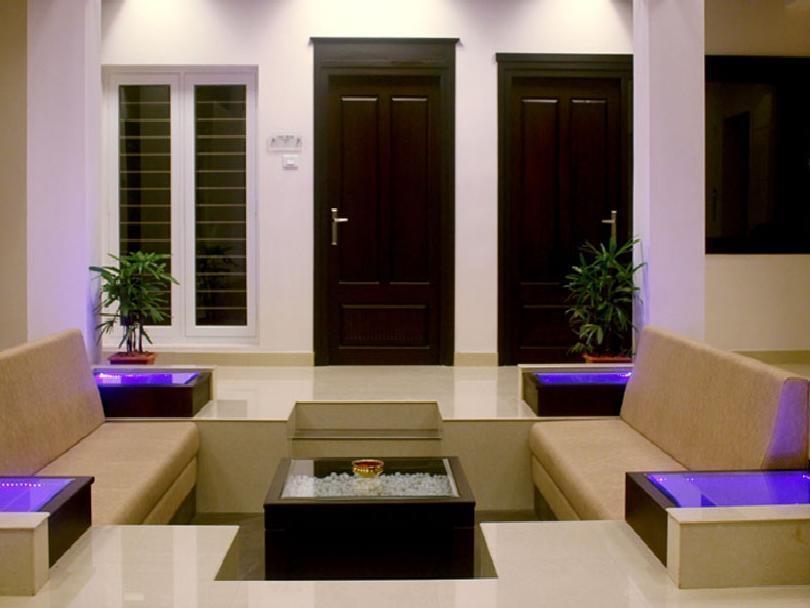 Abode Hotel 3*