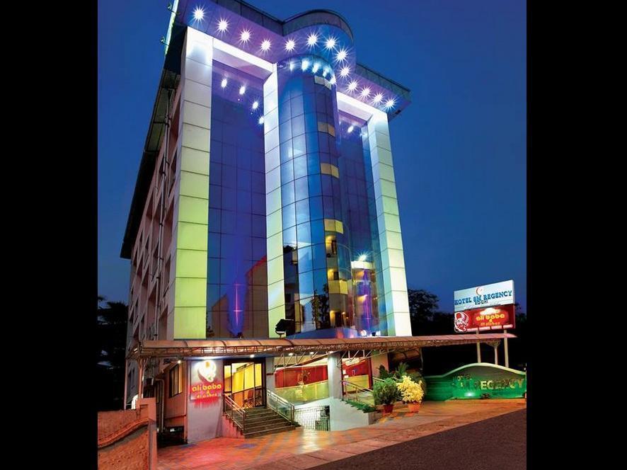 Hotel Sm Regency