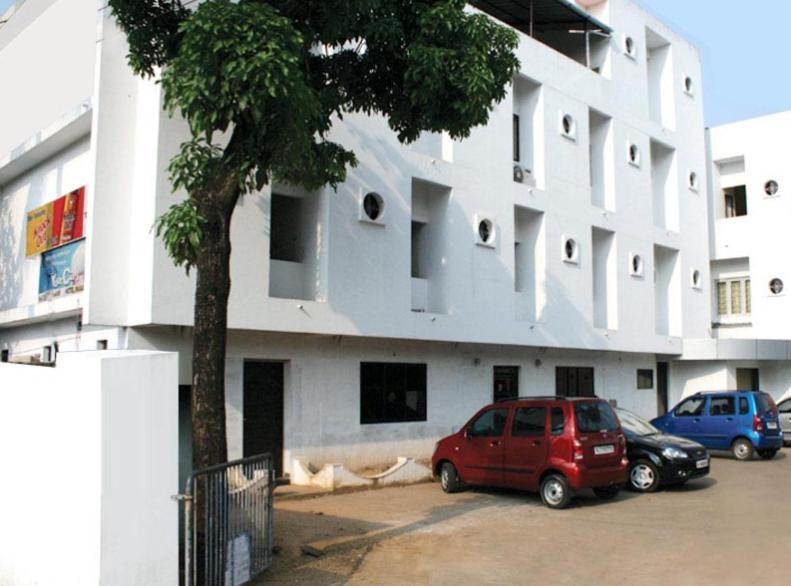 Manakkil Hotel 2*
