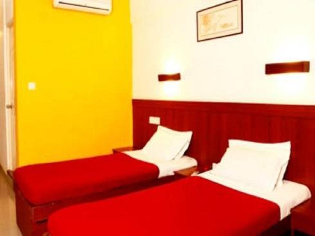 Hotel The Pavilion Luxury Kochi