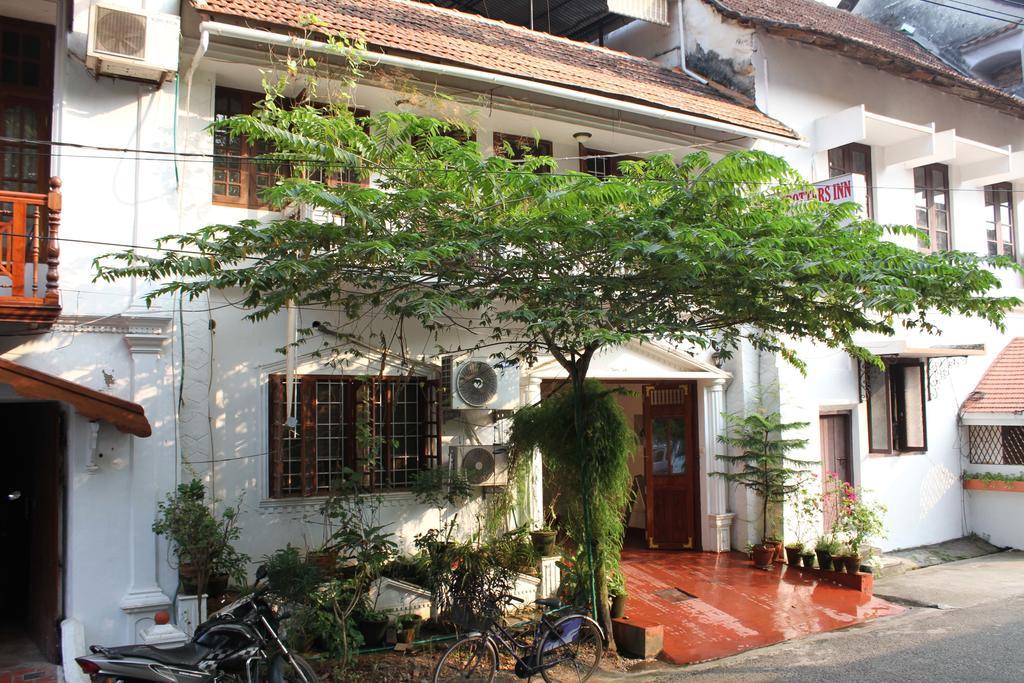 Globe Trotters Homestay *