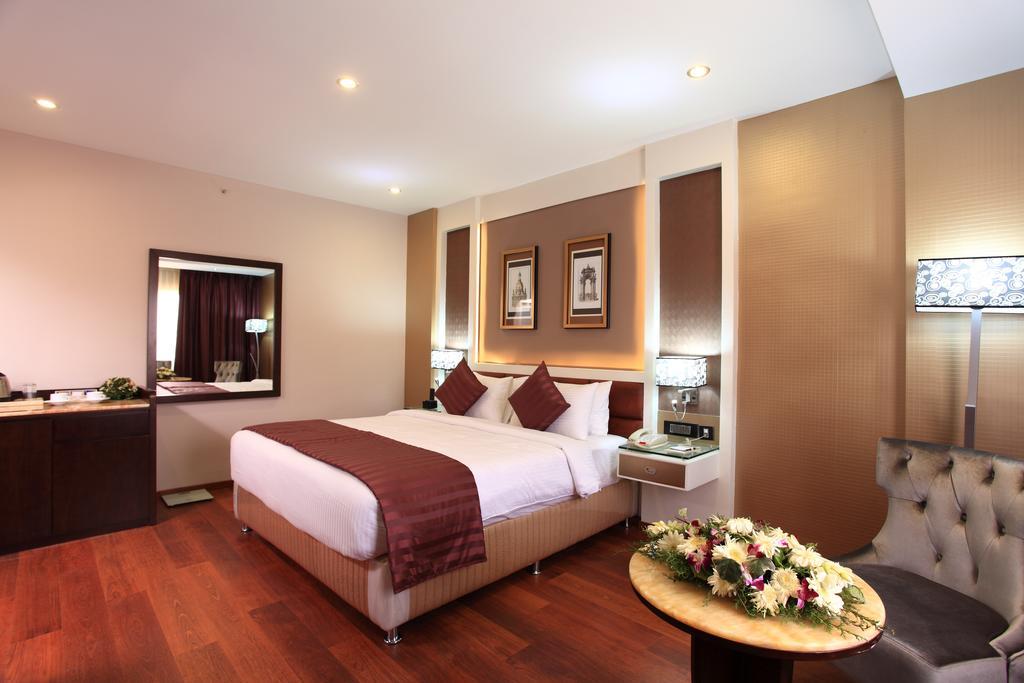 Hotel The Pgs Vedanta 4*