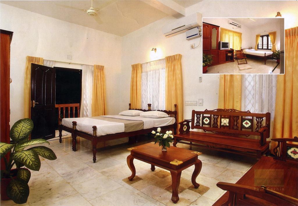 Bed & Breakfast White Rose 3*