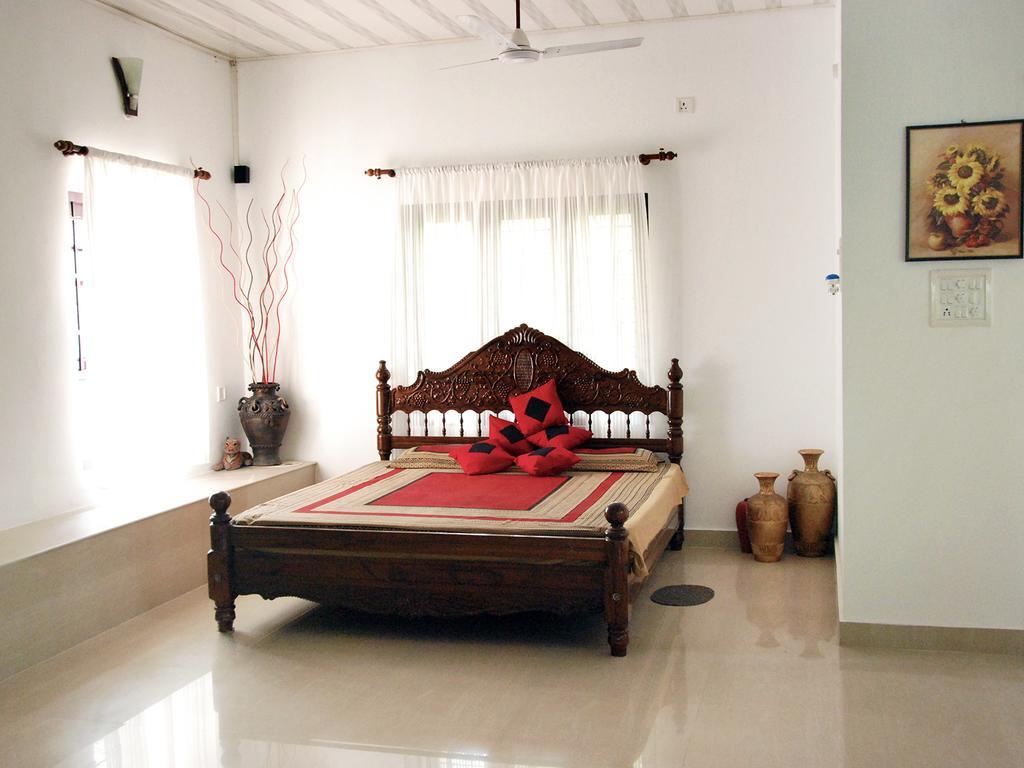 Akshay Homestay *