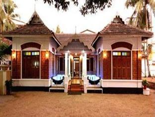 Hotel Fabhotel Illam Heritage 3*