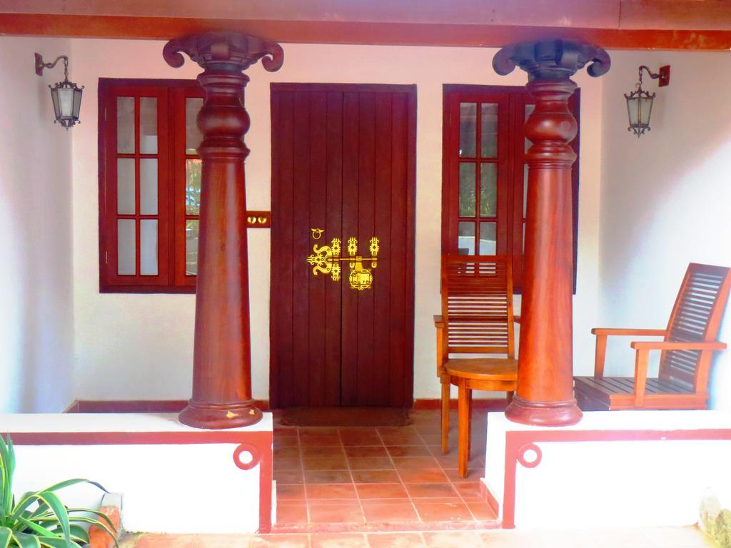 Hotel Old Lighthouse Bristow , Kochi