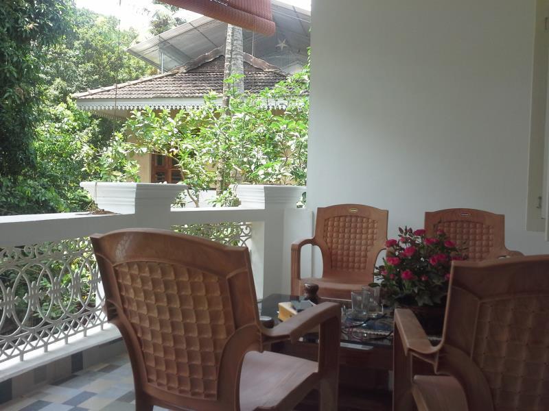 Homestay Peniel Residency Kochi