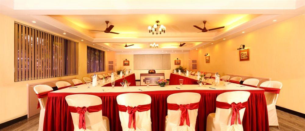 Riviera Suites