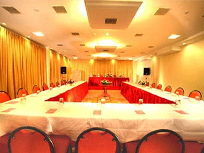 Park Central Hotel