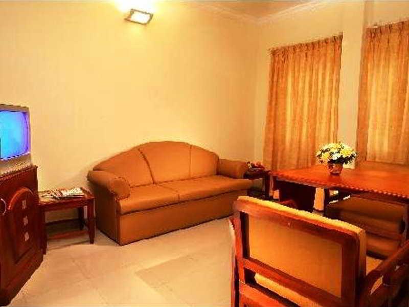 Hotel Park Central Kochi