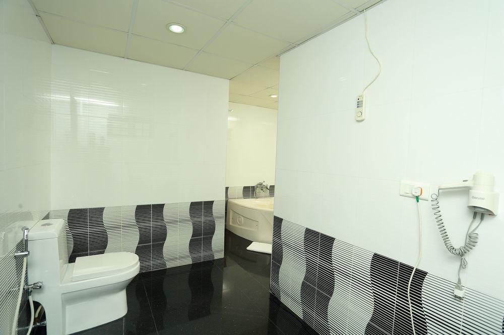Rustic Leisures Llp Hotel Kochi