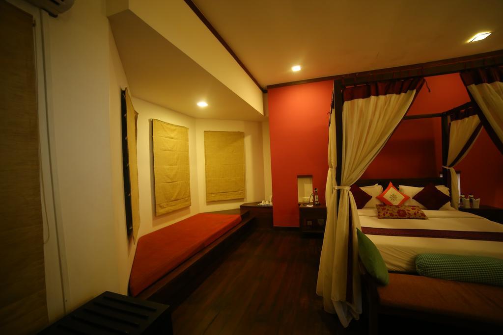Hotel Old Lighthouse Bristow , Kochi