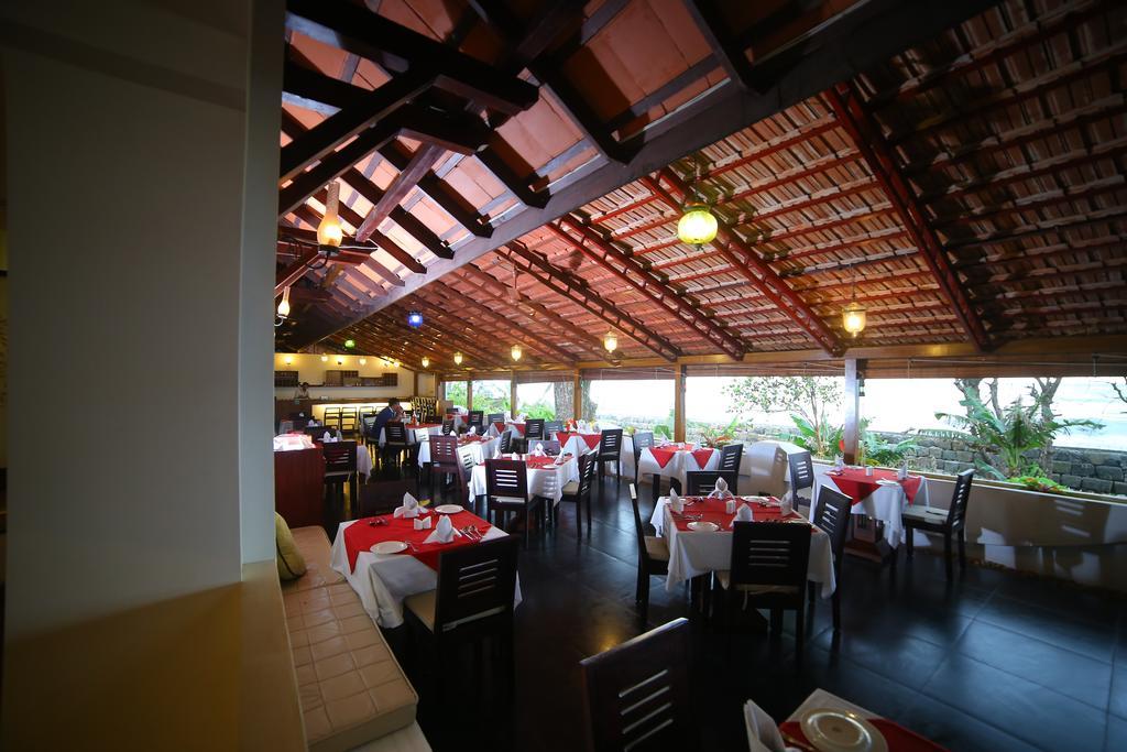 Old Lighthouse Bristow , 3* Kochi