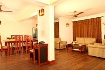 Hotel Riviera Suites 4*