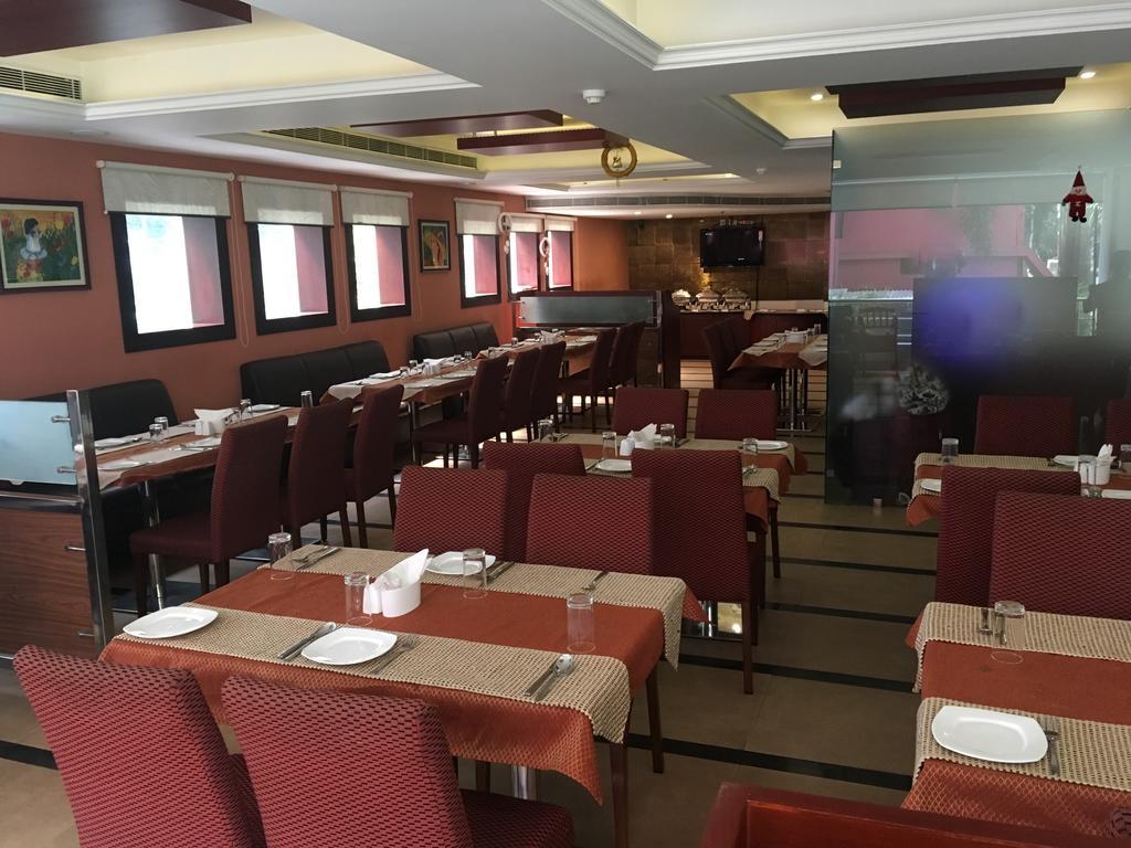 Hotel Cochin Palace 4*