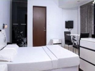 Super Townhouse Malabar Illam Hotel 4*