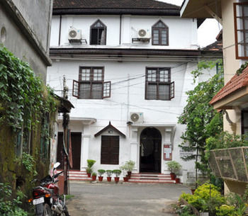 Old Courtyard 3* Kochi