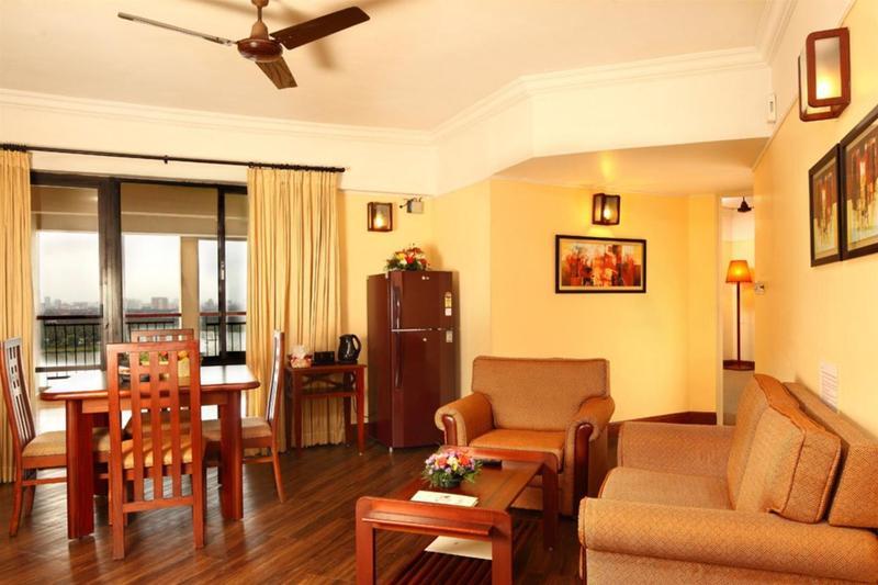 Riviera Suites Hotel Kochi