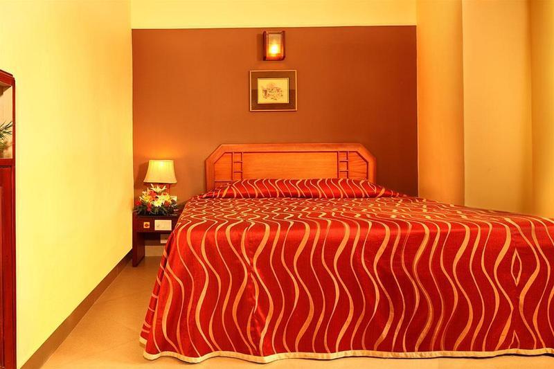 Riviera Suites