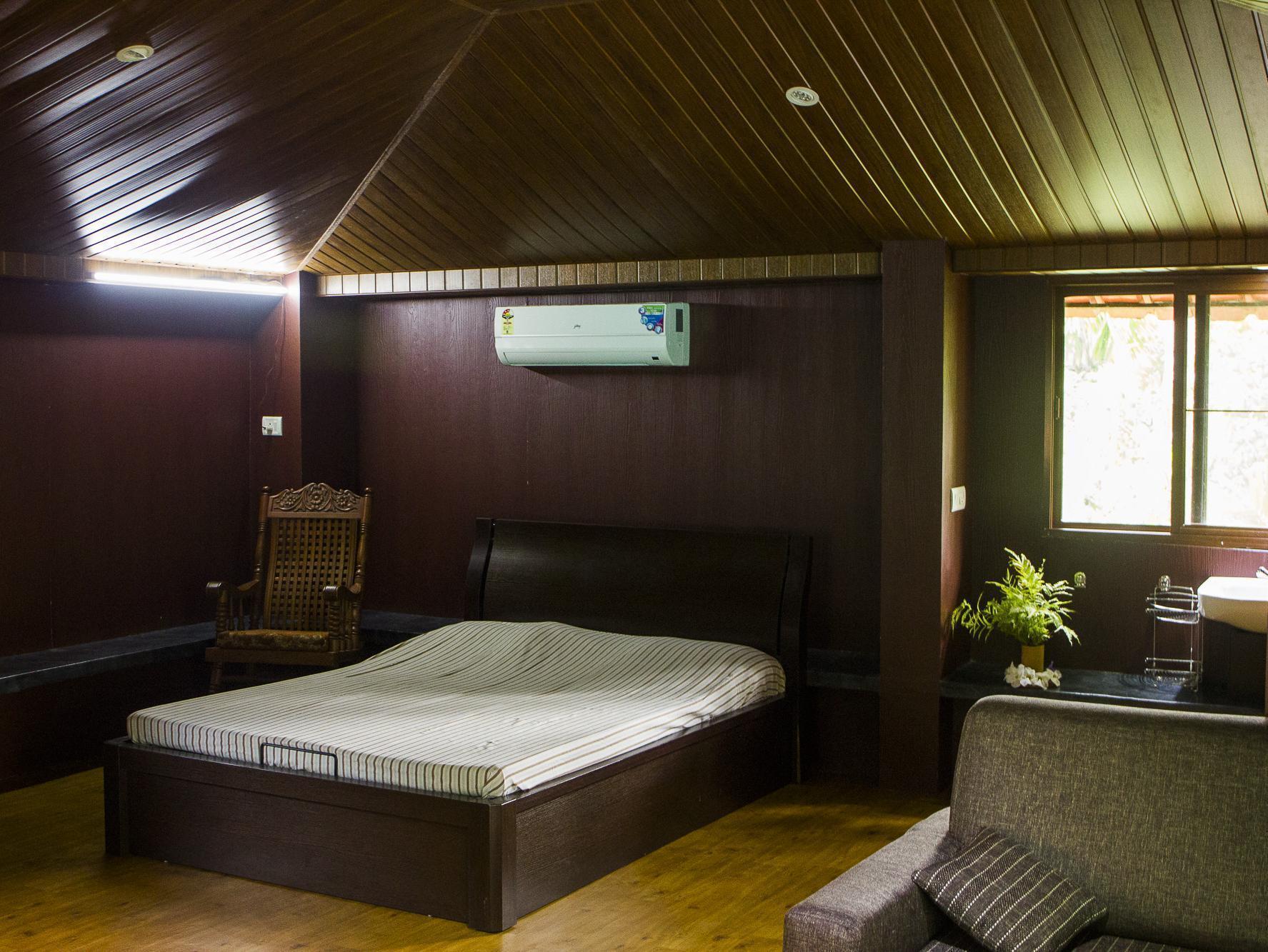 Hotel Hinterland Village 2*