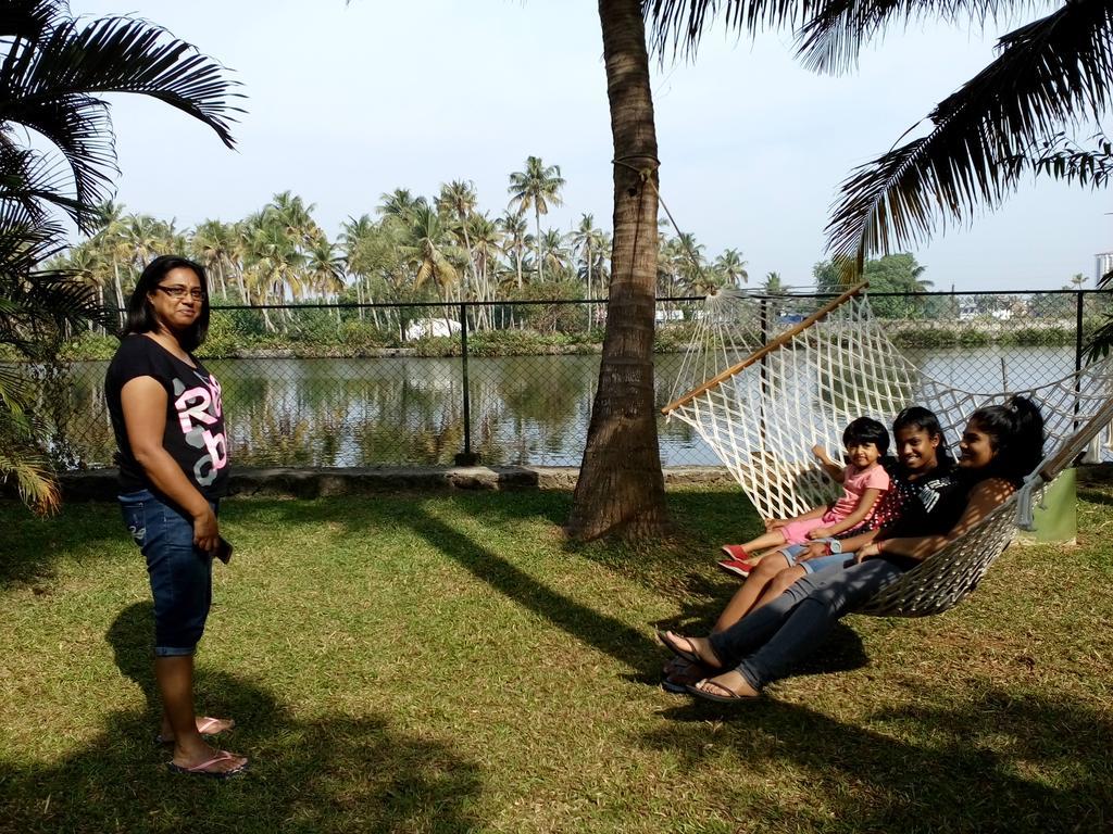 Riveredge *