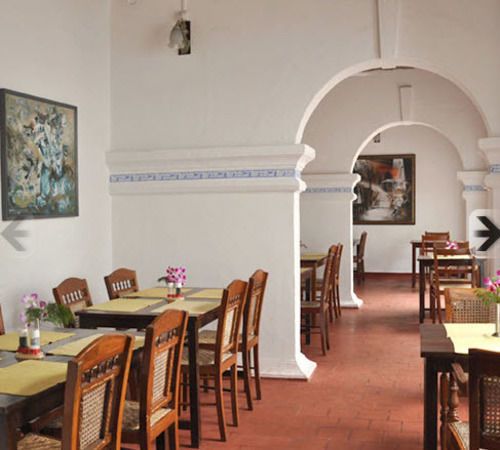 Hotel Old Courtyard 3*