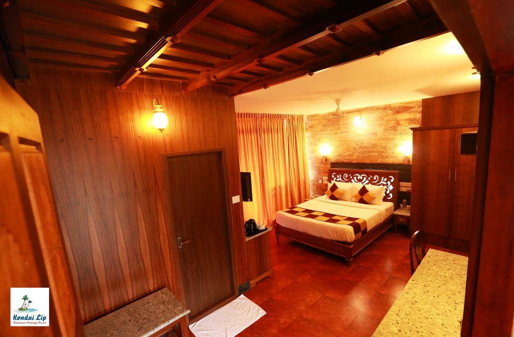 Resort Kondai Lip Backwater Heritage 4*